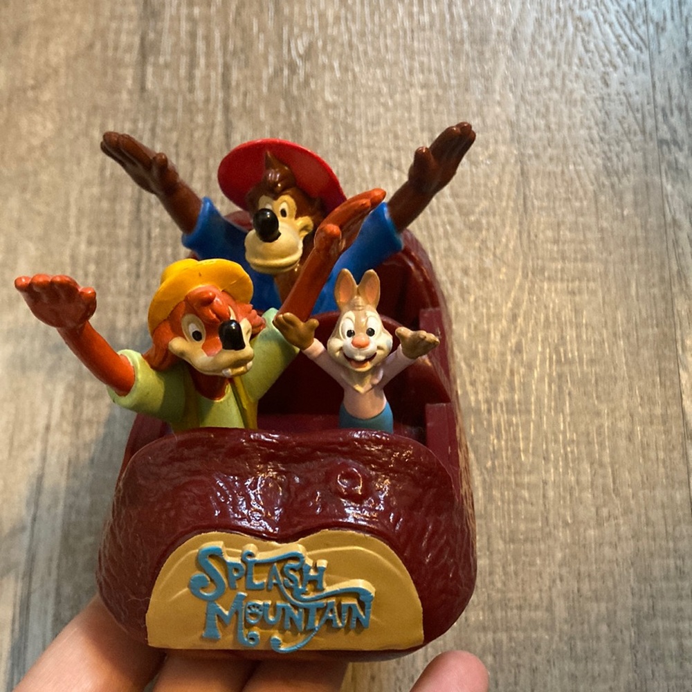 Walt Disney Splash Mountain Brer Rabbit Toy RARE